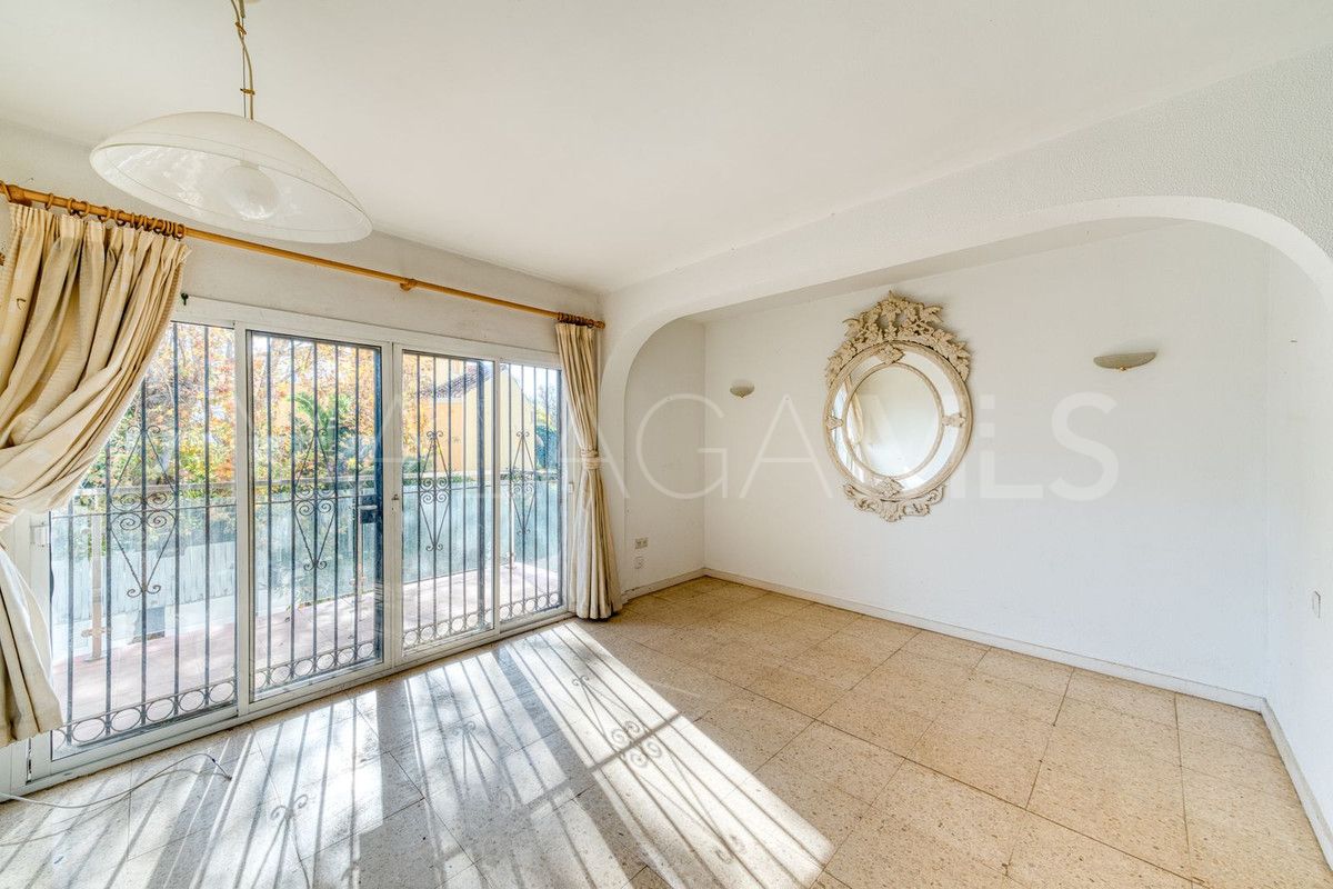Lägenhet for sale in Marbella Golden Mile