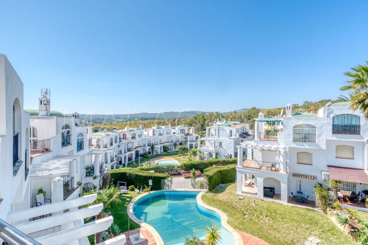 Radhus for sale in La Duquesa