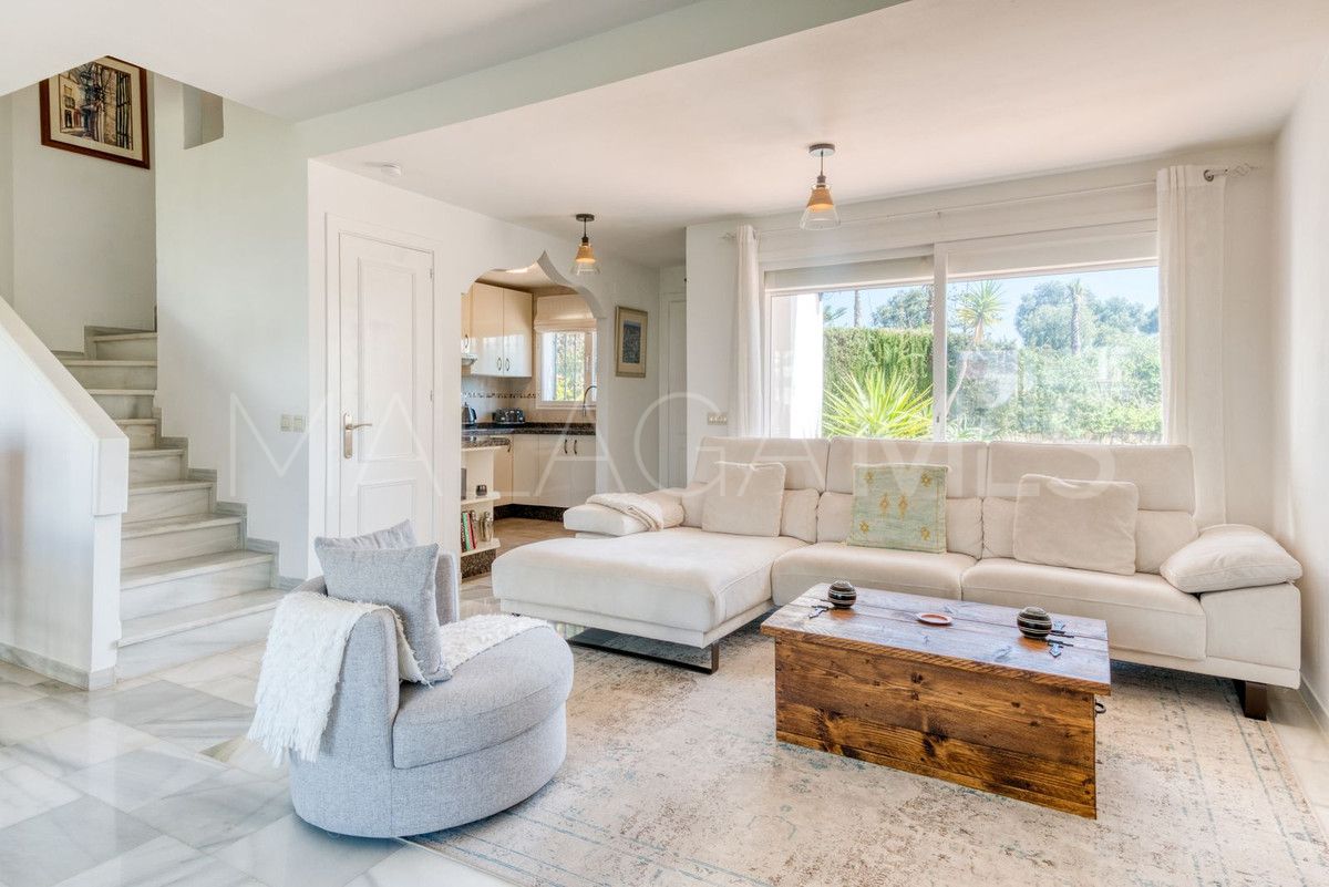 Radhus for sale in La Duquesa