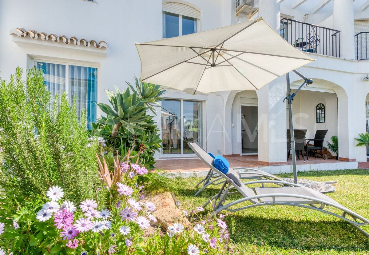 Radhus for sale in La Duquesa