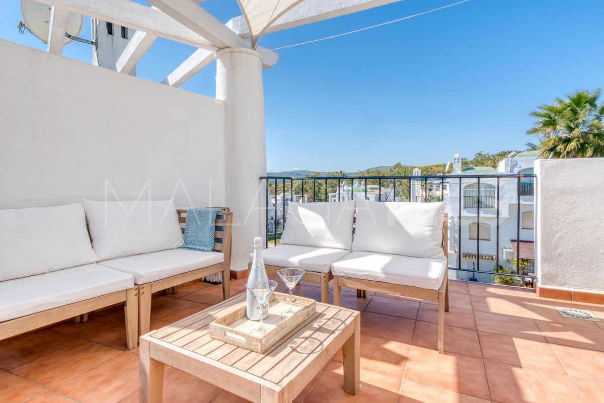 Radhus for sale in La Duquesa