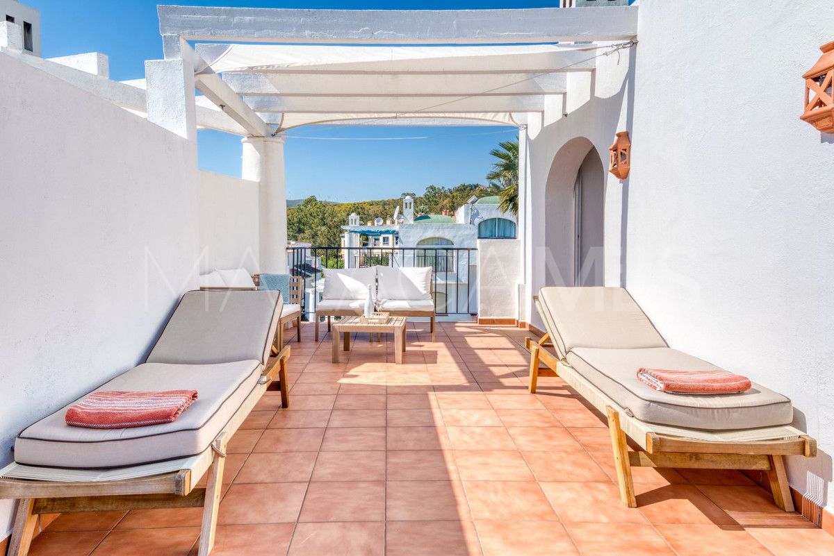 Radhus for sale in La Duquesa