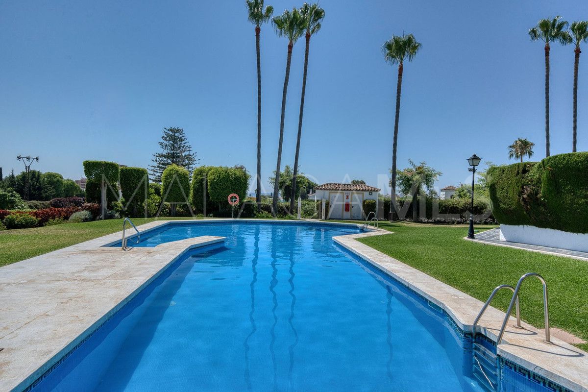 Reihenhaus for sale in Bel Air