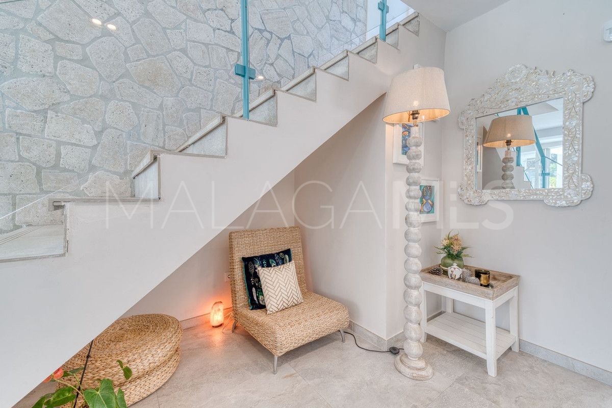 Villa for sale in El Rosario