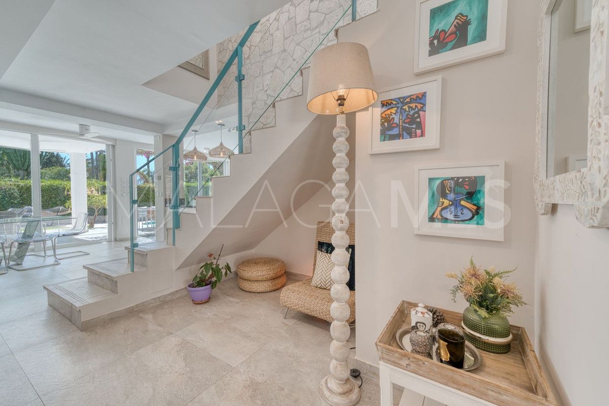 Villa for sale in El Rosario