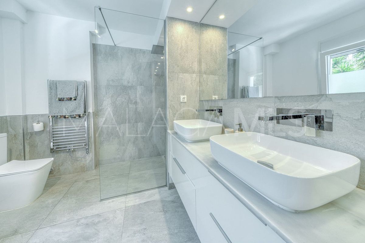 Villa for sale in El Rosario