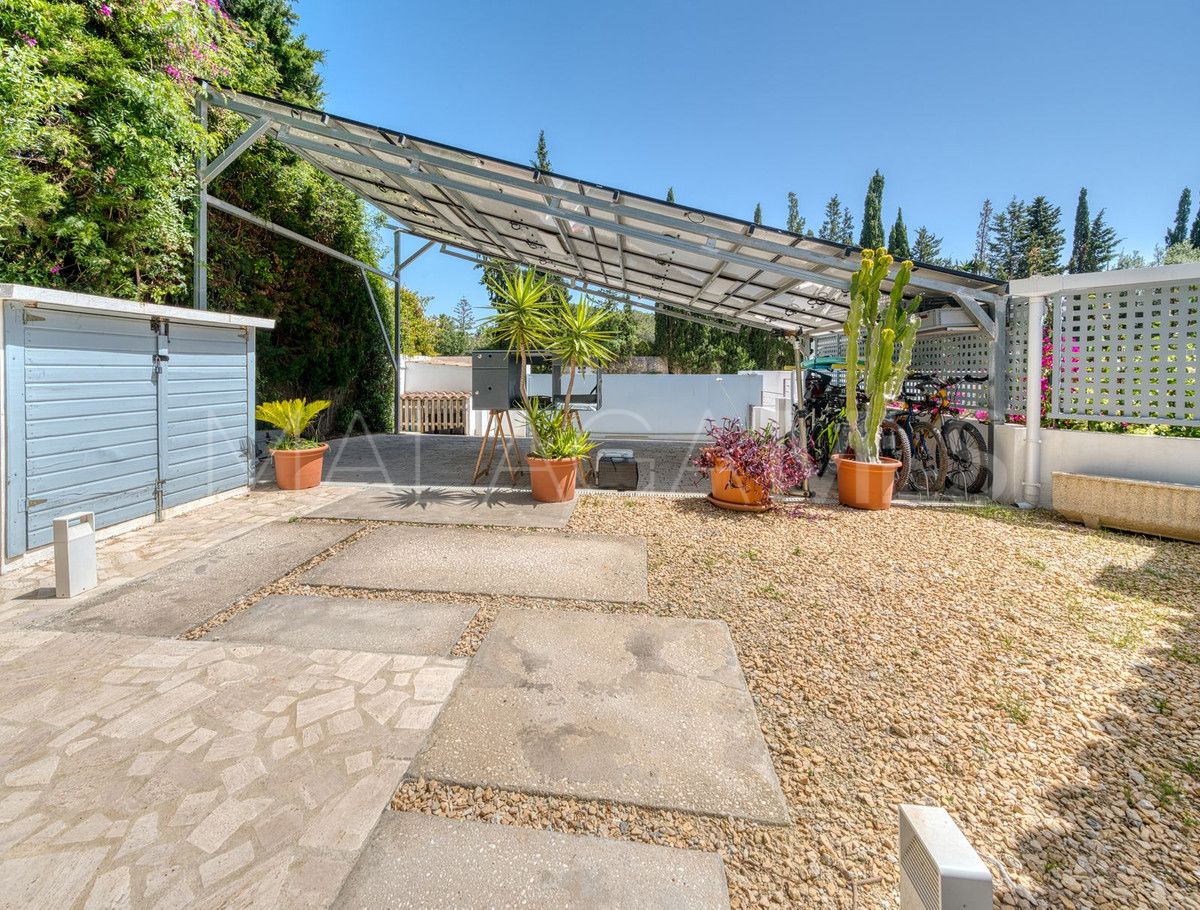 Villa for sale in El Rosario