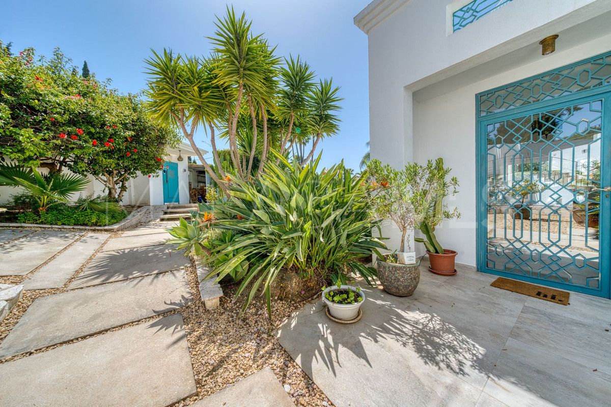 Villa for sale in El Rosario