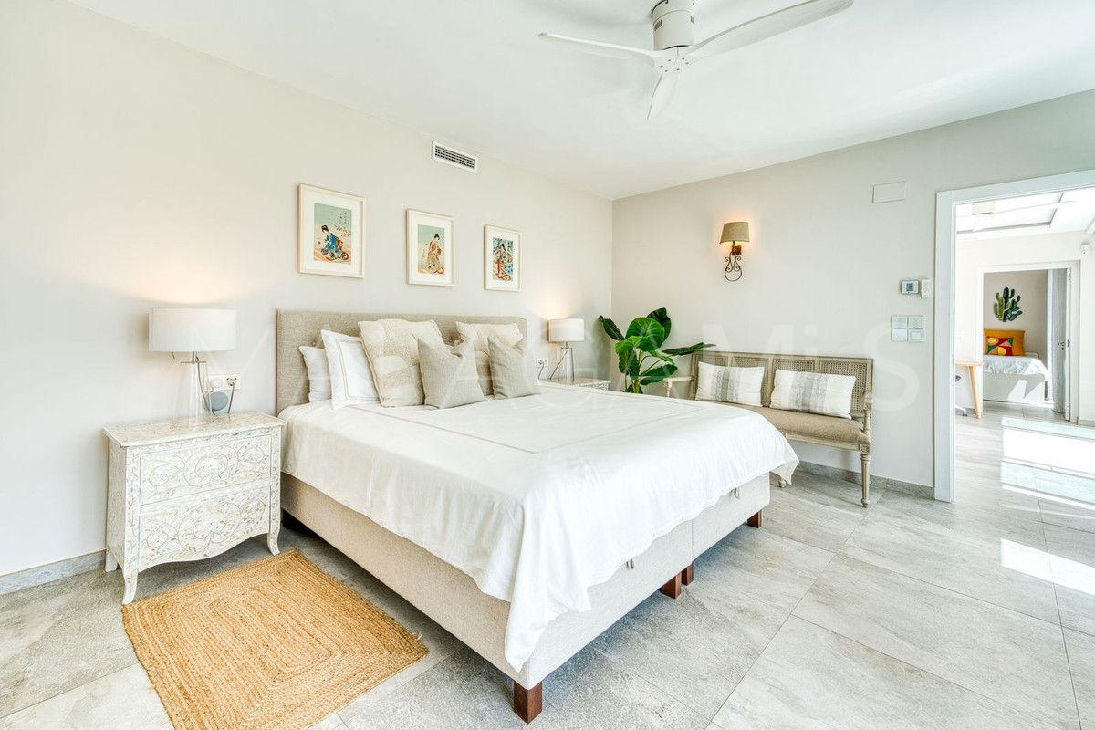 Villa for sale in El Rosario