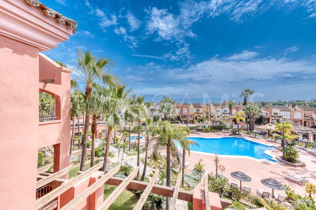 2 bedrooms apartment in Marbella - Puerto Banus for sale