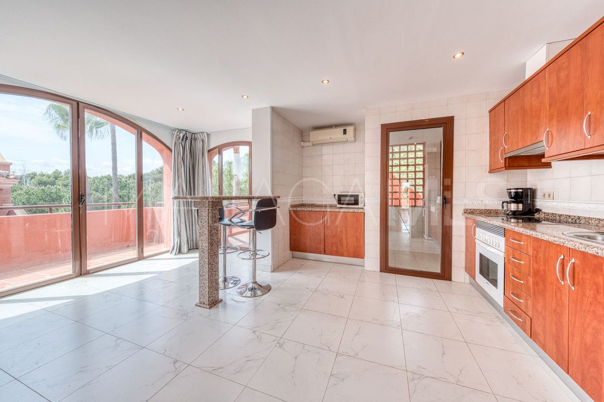 2 bedrooms apartment in Marbella - Puerto Banus for sale