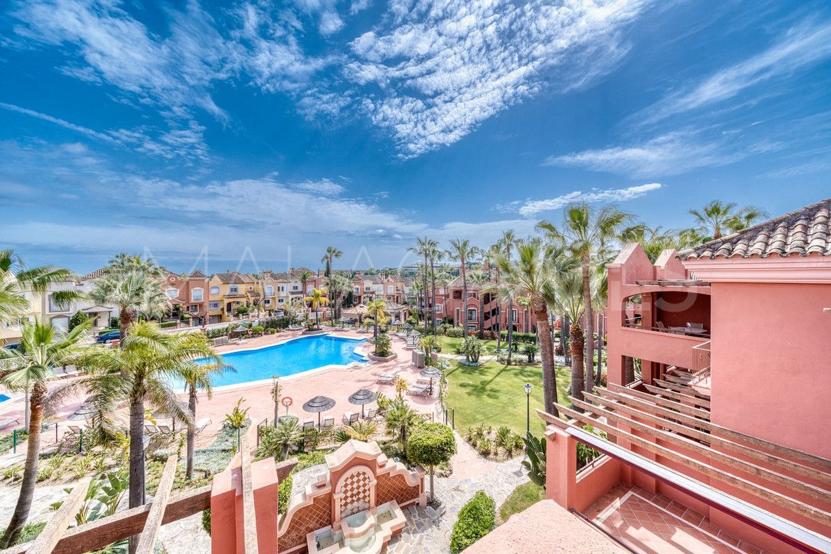 2 bedrooms apartment in Marbella - Puerto Banus for sale