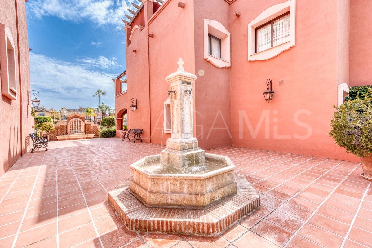 2 bedrooms apartment in Marbella - Puerto Banus for sale