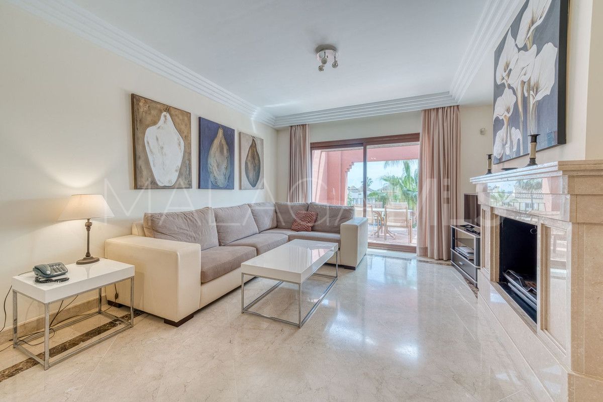 2 bedrooms apartment in Marbella - Puerto Banus for sale