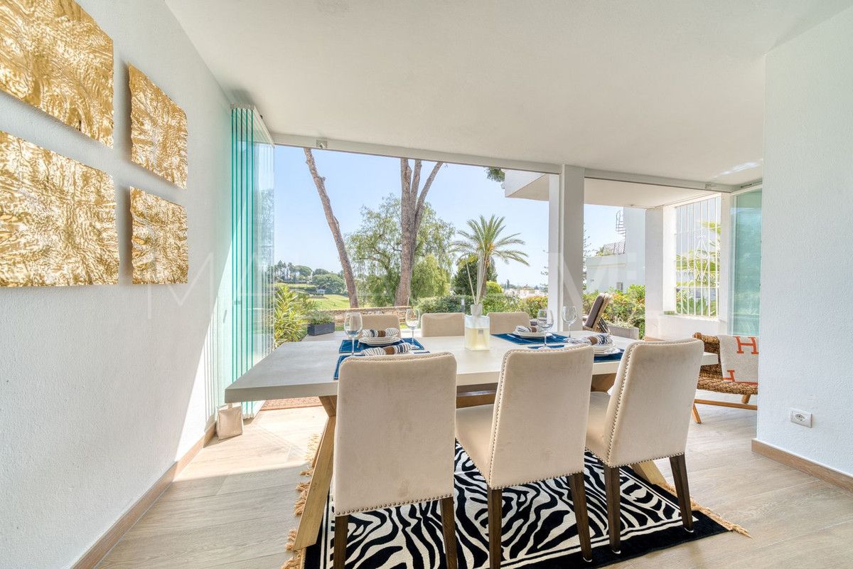 Nueva Andalucia, apartamento planta baja a la venta