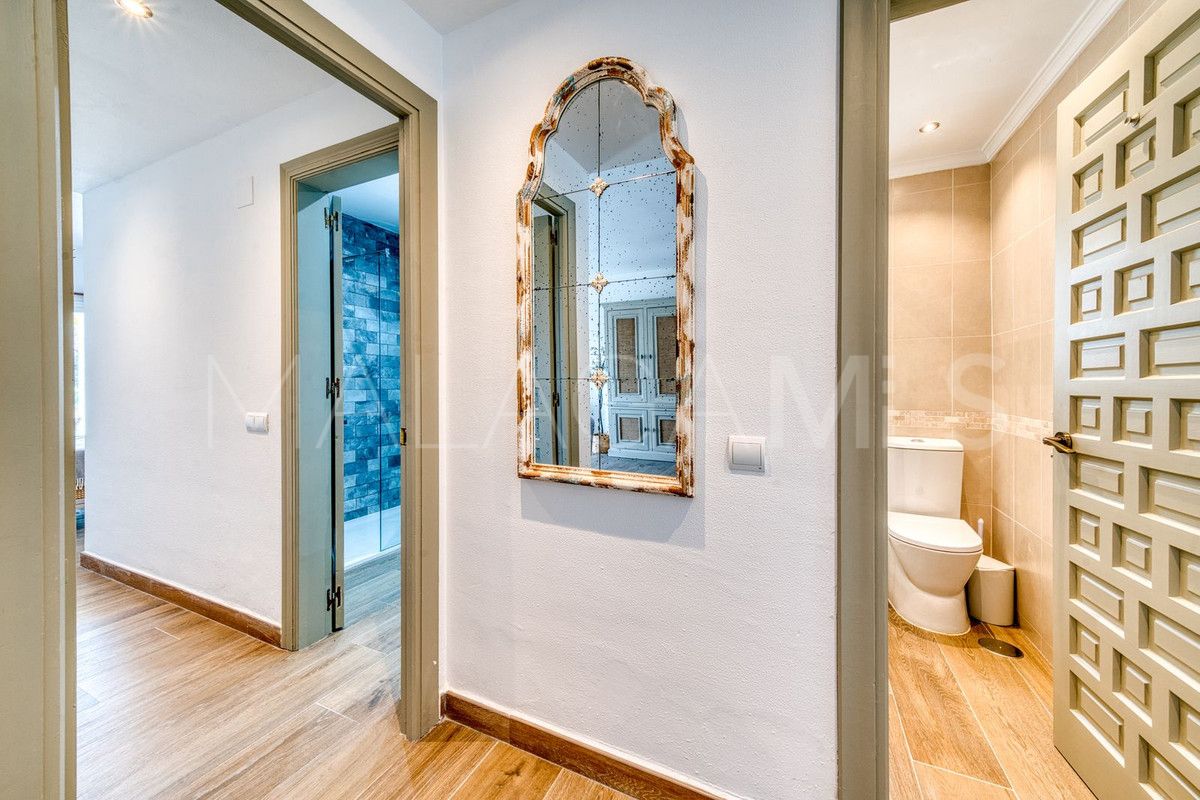 Nueva Andalucia, apartamento planta baja a la venta