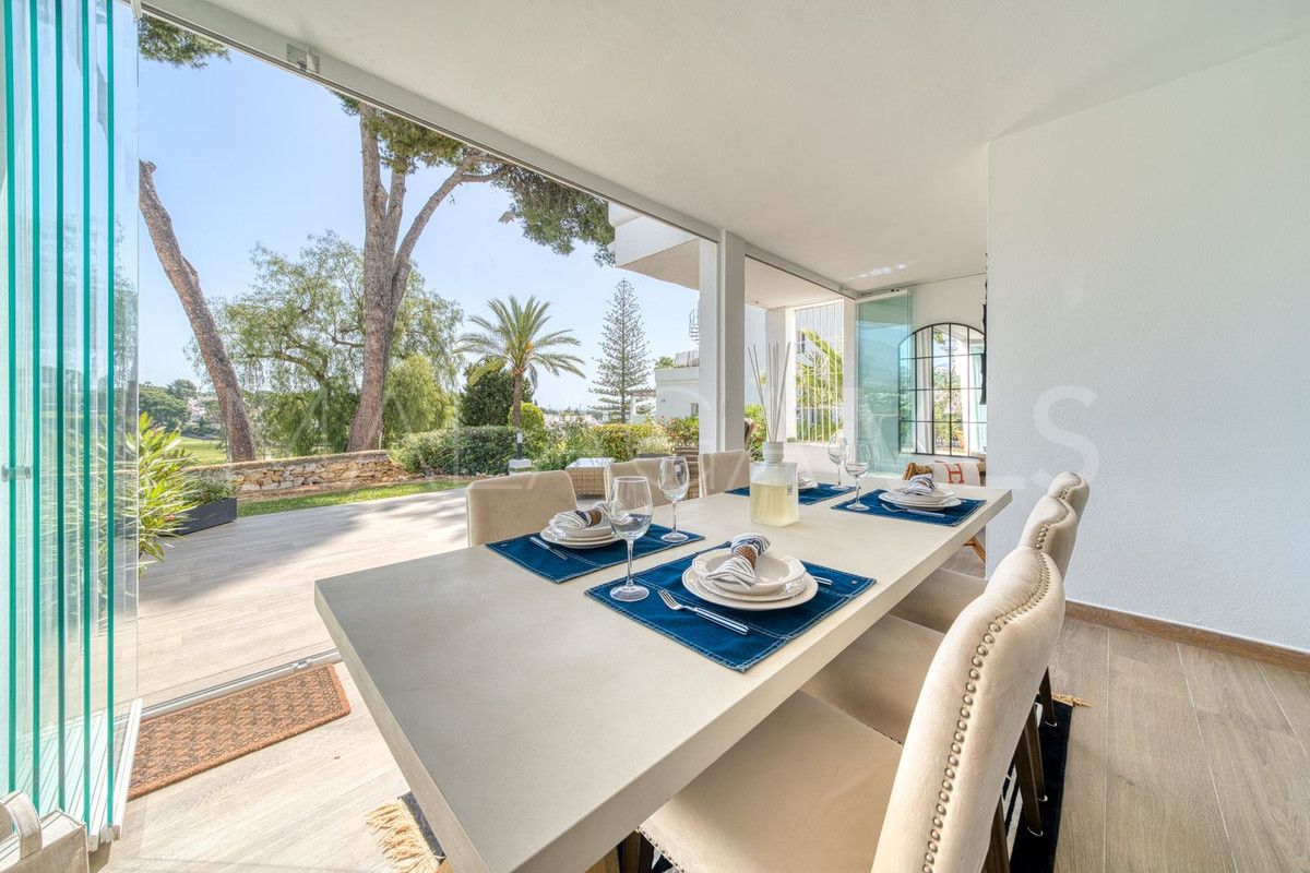 Nueva Andalucia, apartamento planta baja a la venta