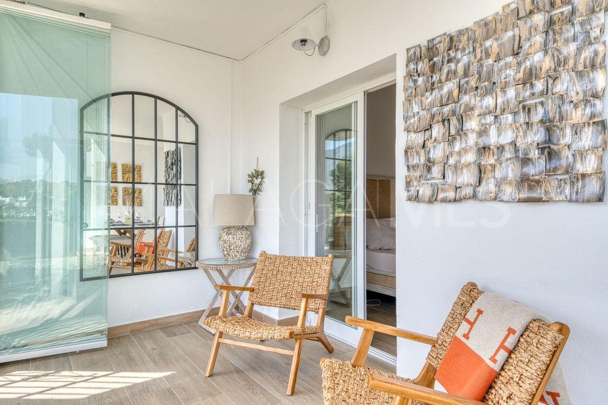 Nueva Andalucia, apartamento planta baja a la venta