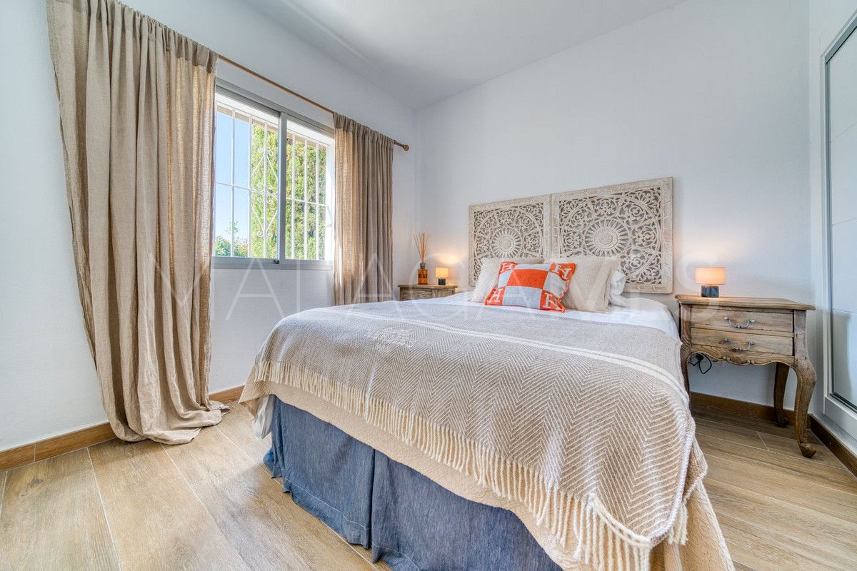 Nueva Andalucia, apartamento planta baja a la venta