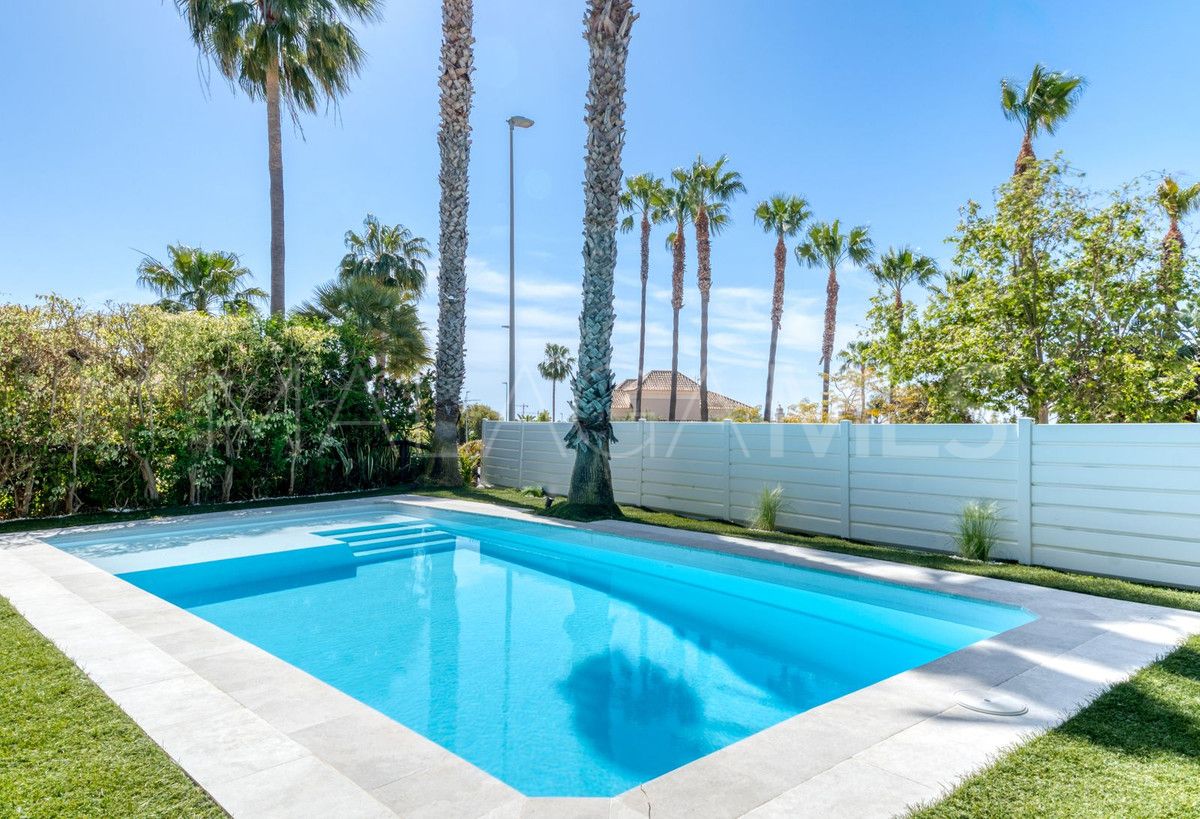 For sale Santa Clara 4 bedrooms villa