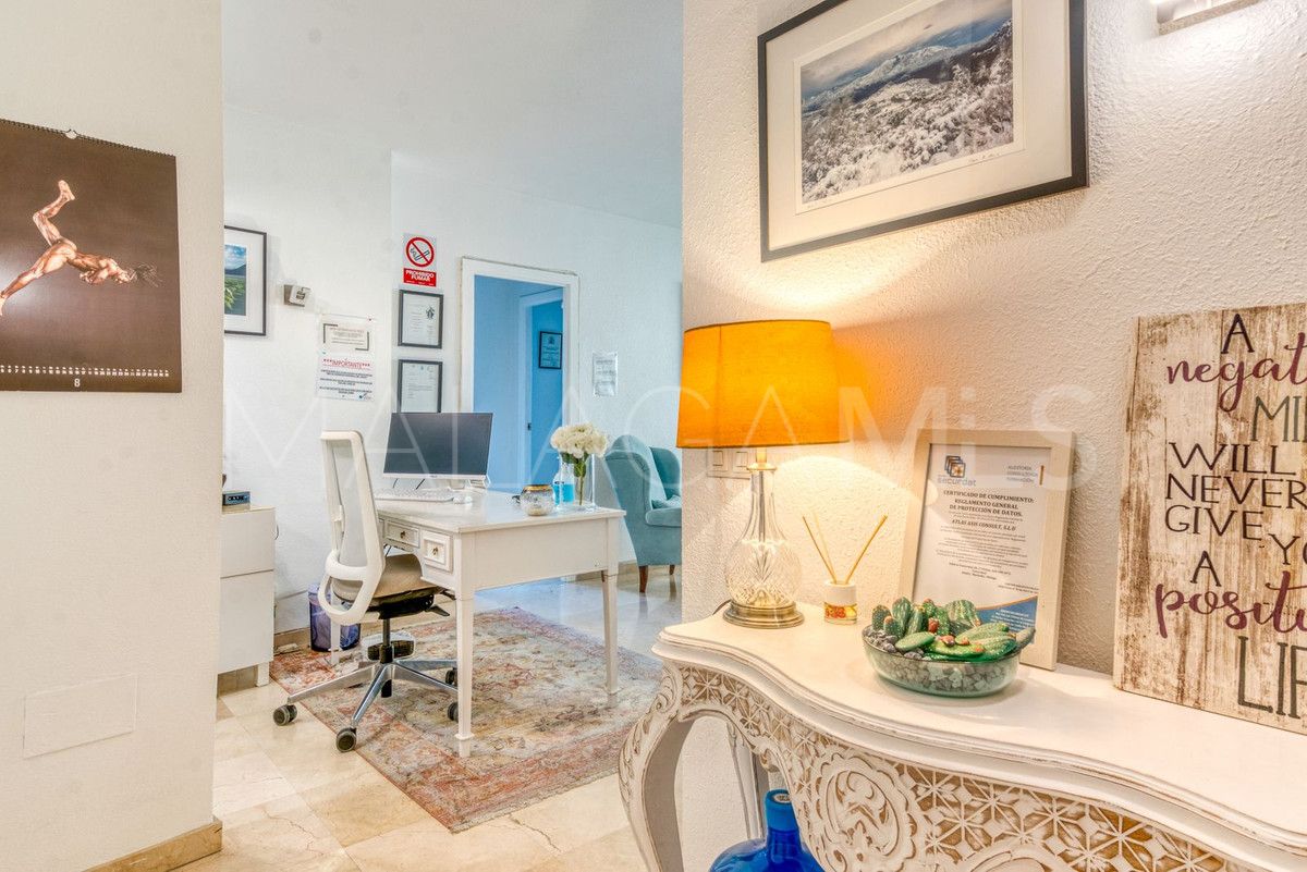 Erdgeschosswohnung for sale in Estepona