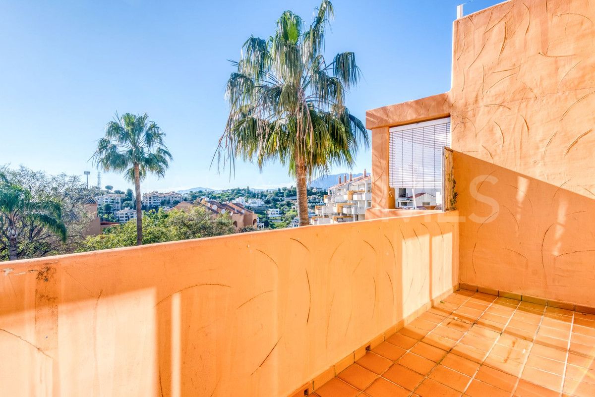 Erdgeschosswohnung for sale in Elviria