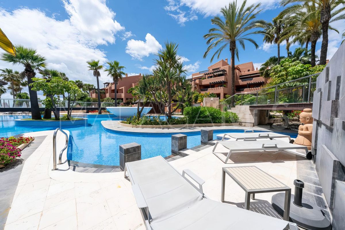 Apartamento planta baja de 3 bedrooms for sale in New Golden Mile