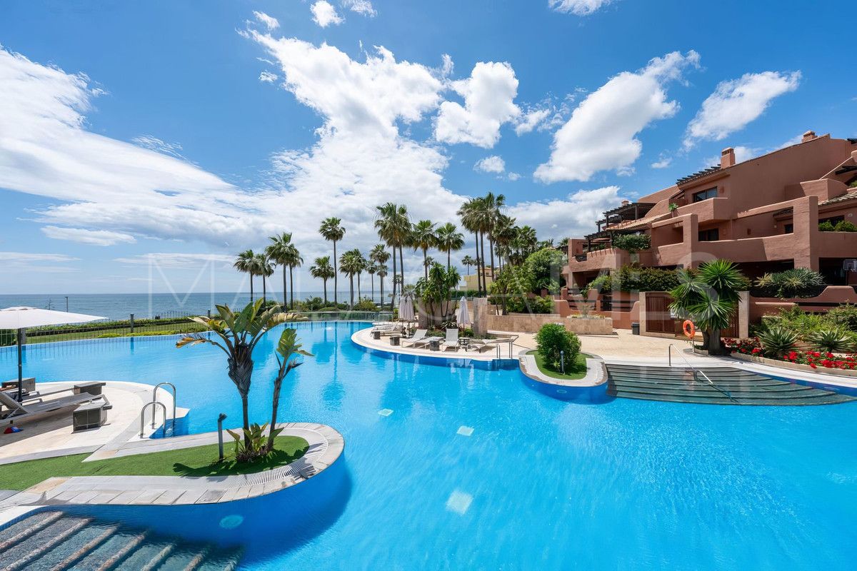 Apartamento planta baja de 3 bedrooms for sale in New Golden Mile