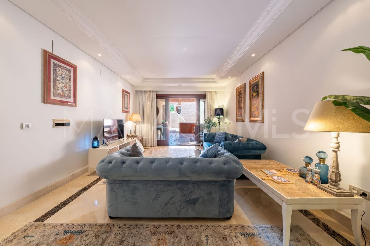 Apartamento planta baja de 3 bedrooms for sale in New Golden Mile