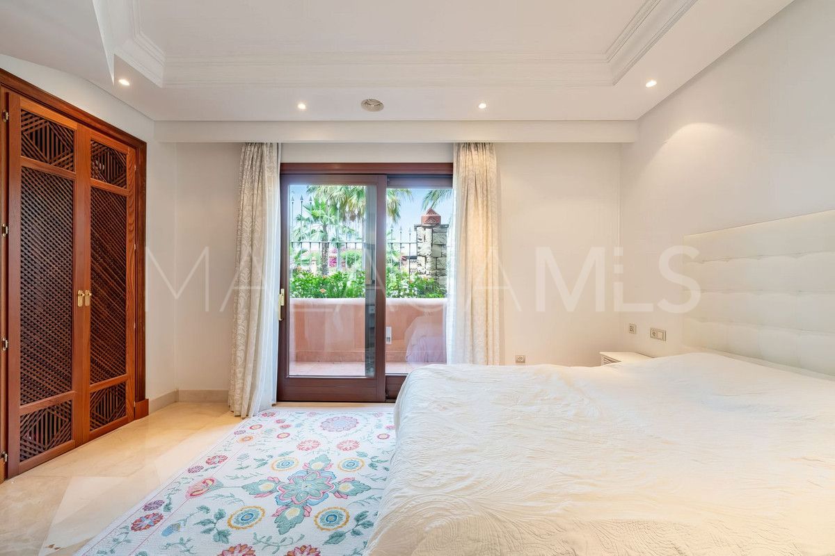 Apartamento planta baja de 3 bedrooms for sale in New Golden Mile