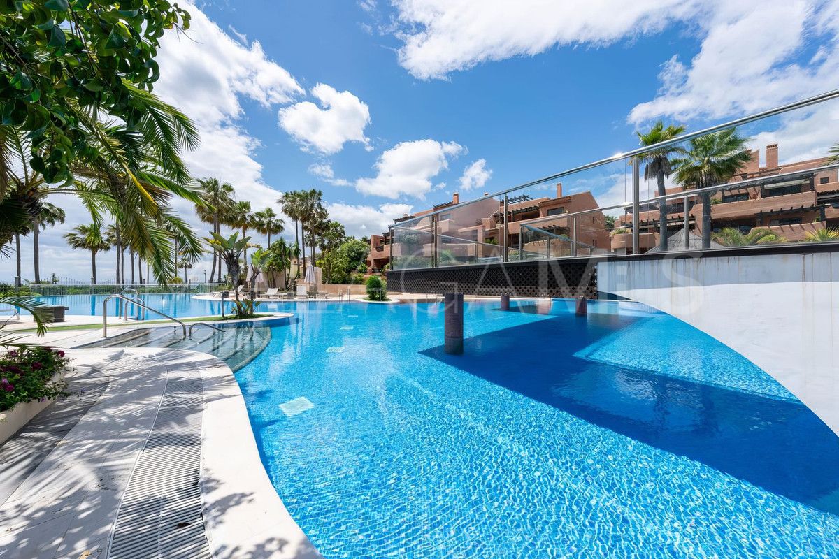 Apartamento planta baja de 3 bedrooms for sale in New Golden Mile