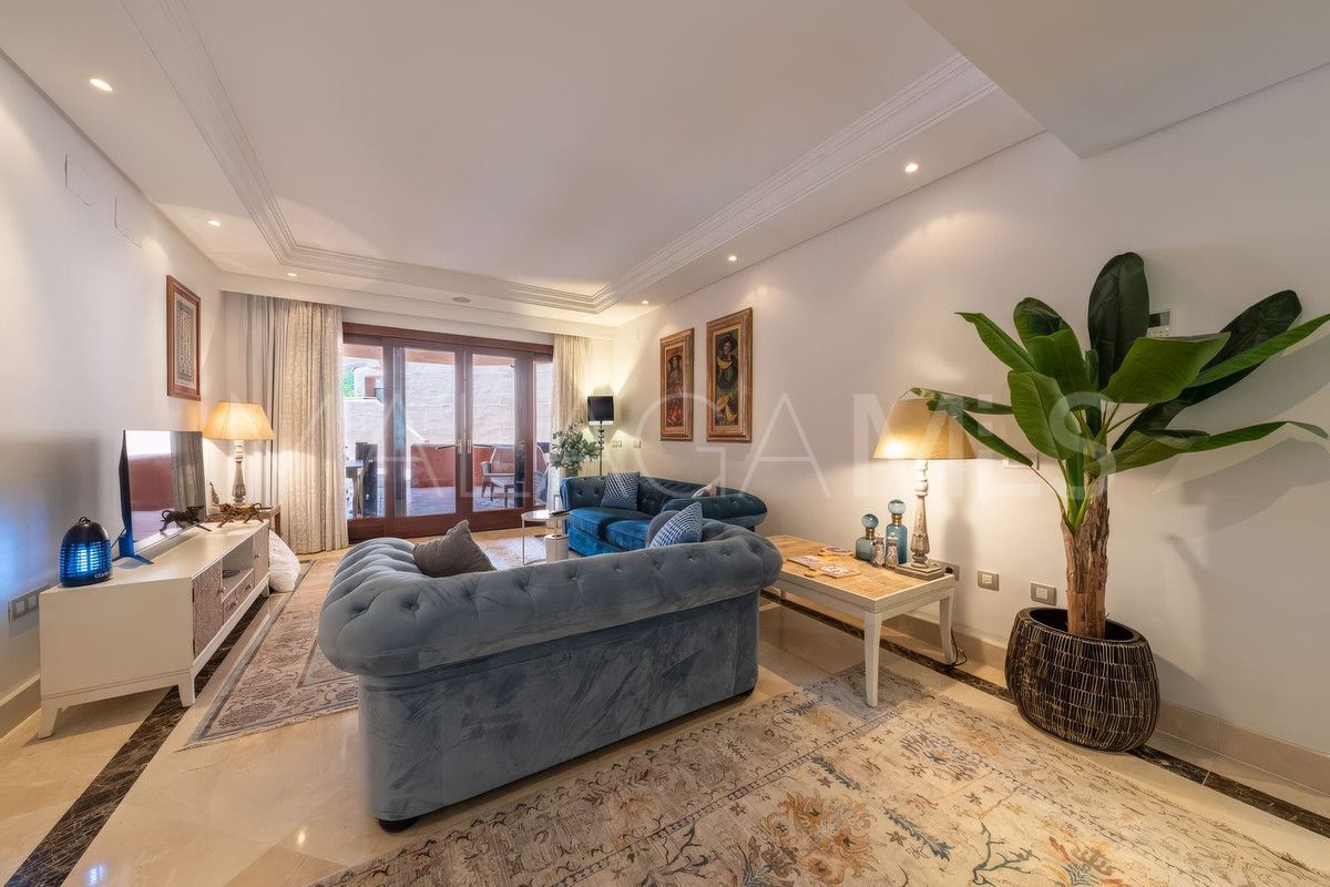 Apartamento planta baja de 3 bedrooms for sale in New Golden Mile