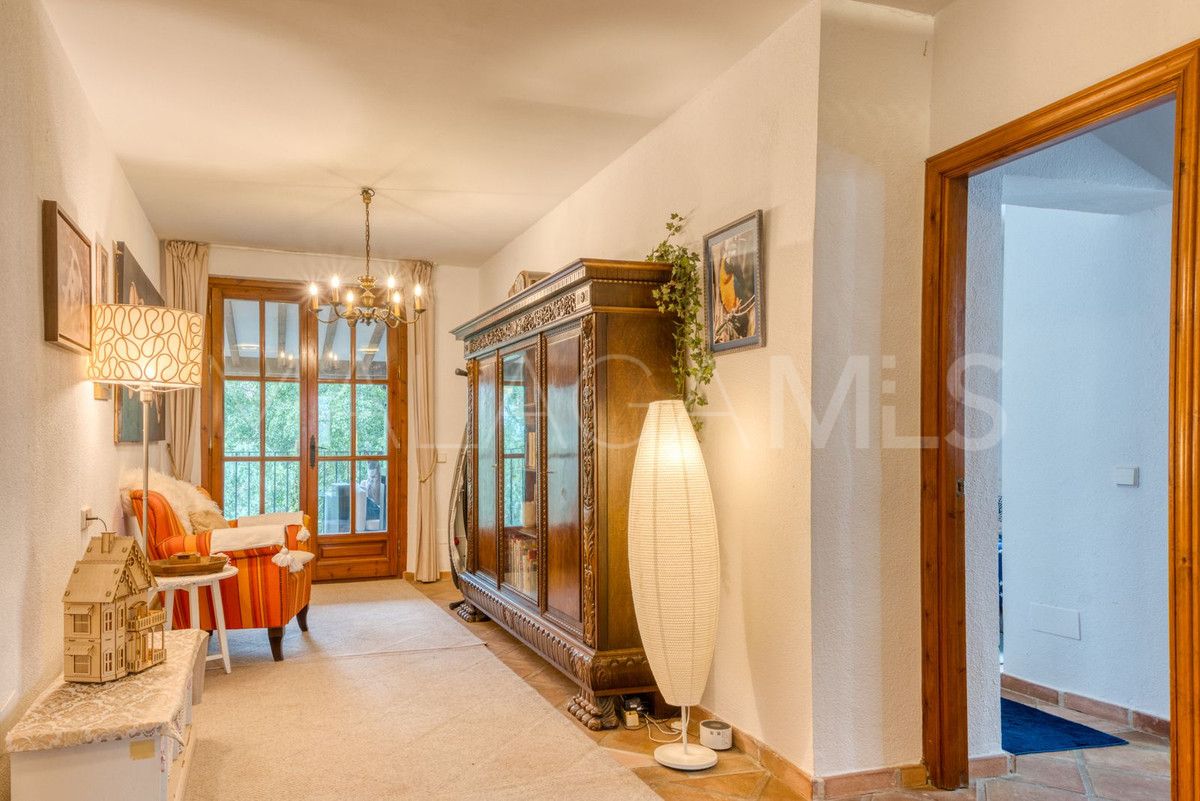 7 bedrooms Elviria villa for sale