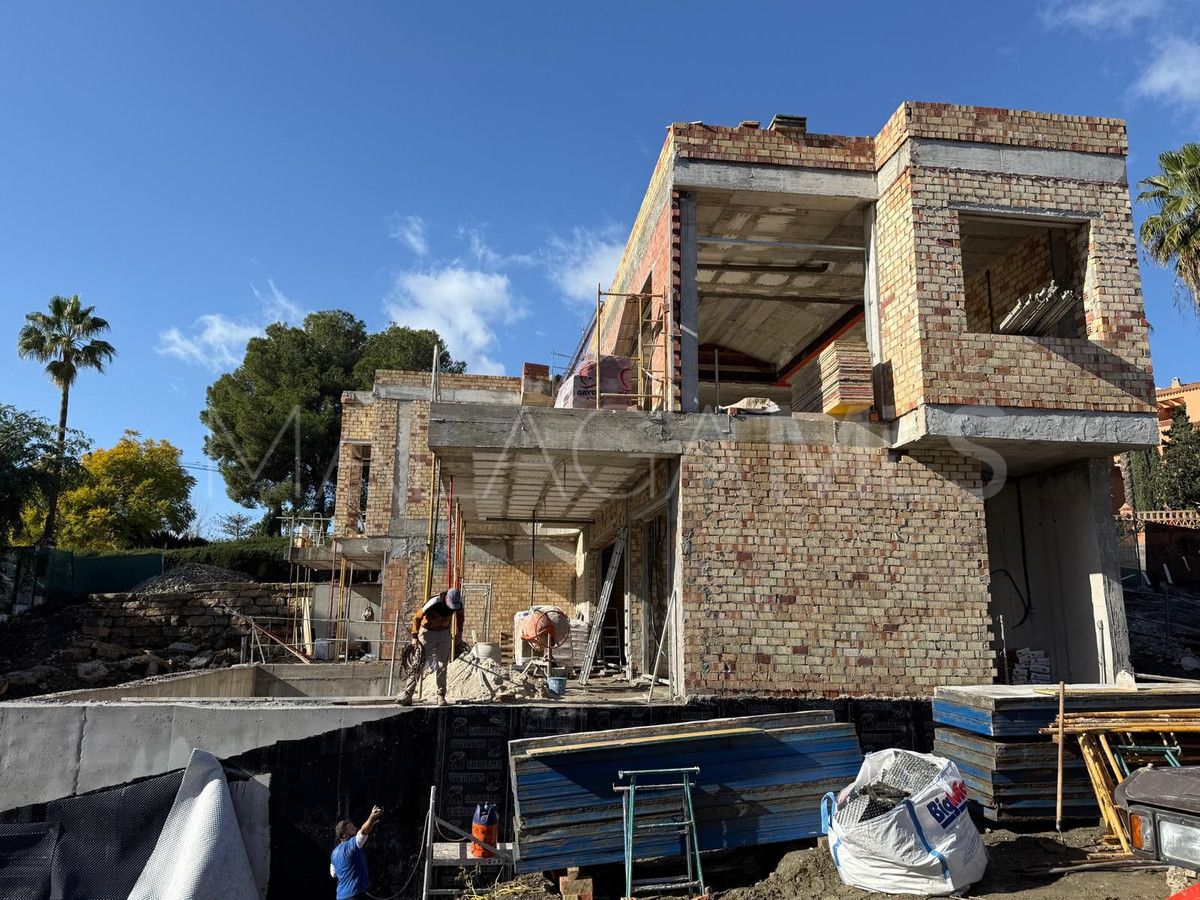 For sale villa in El Paraiso