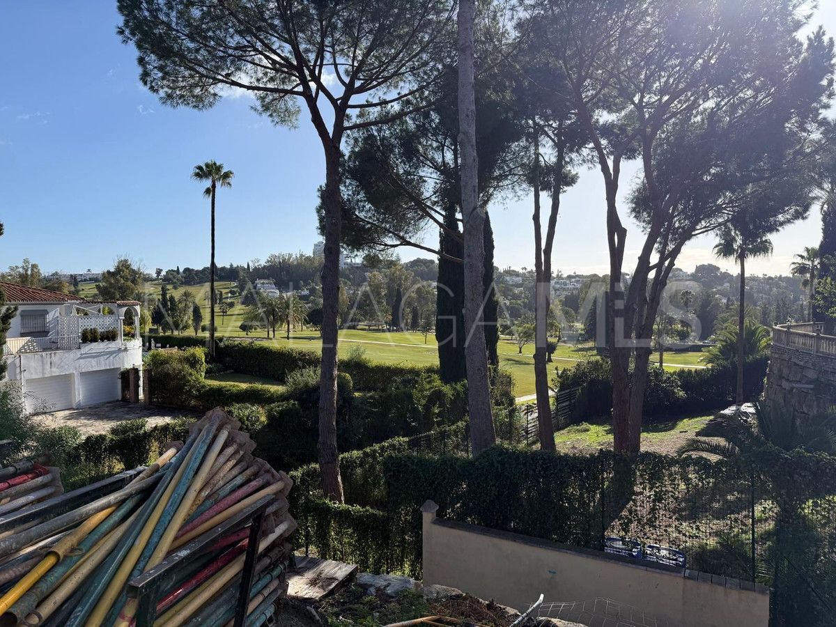 For sale villa in El Paraiso