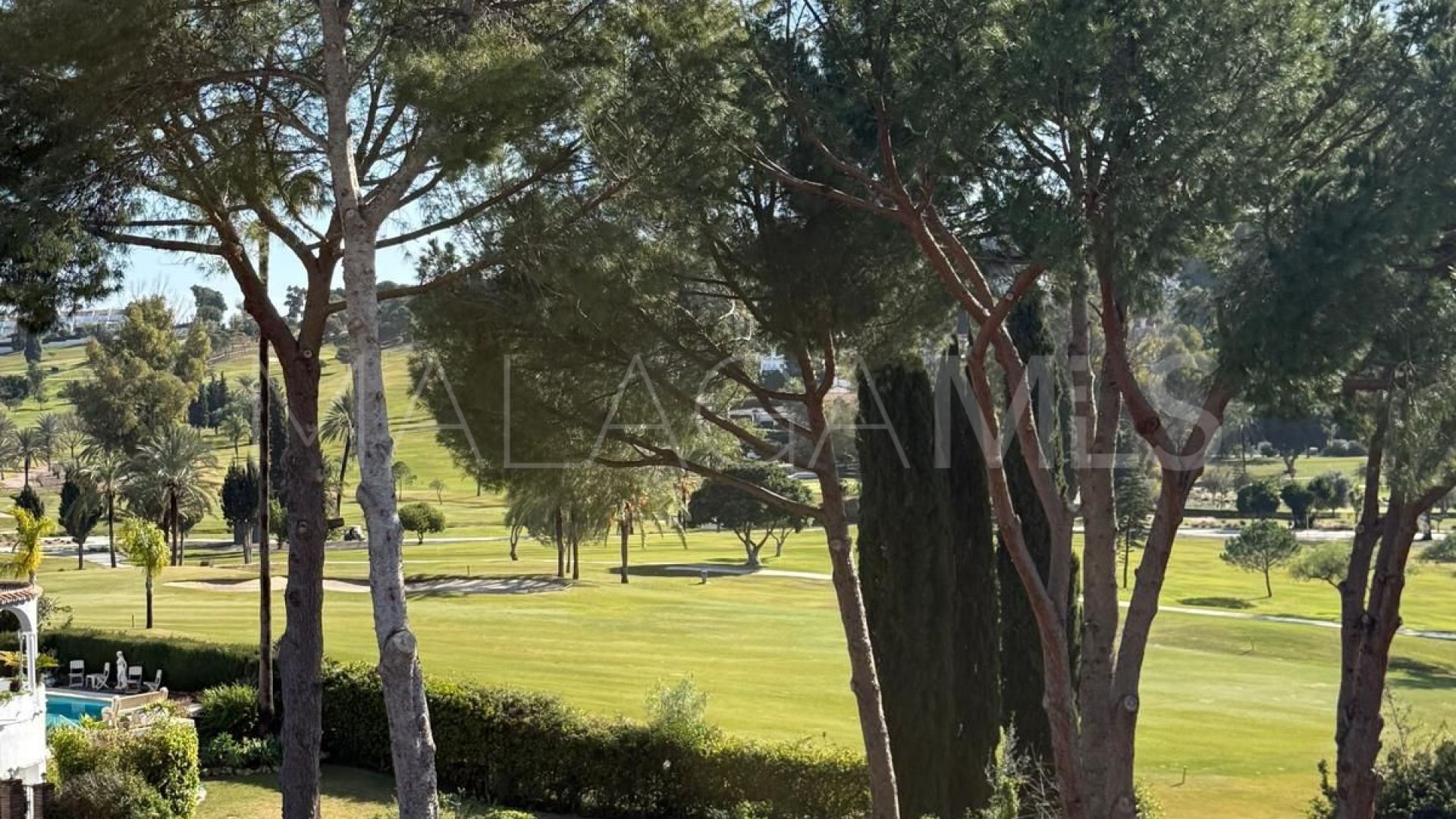 For sale villa in El Paraiso