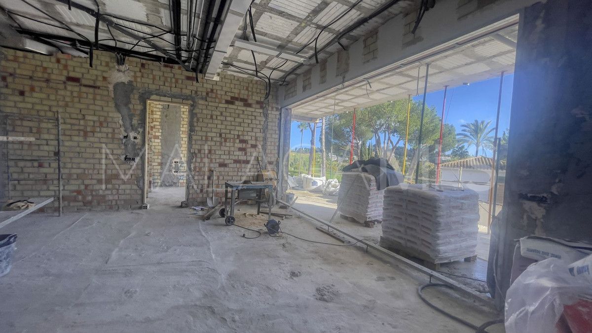 Se vende villa with 5 bedrooms in El Paraiso