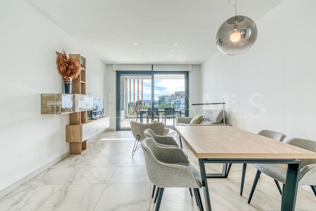 Se vende Ático in Estepona with 2 bedrooms