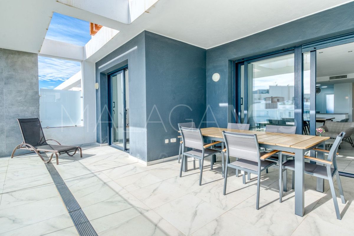 Se vende Ático in Estepona with 2 bedrooms