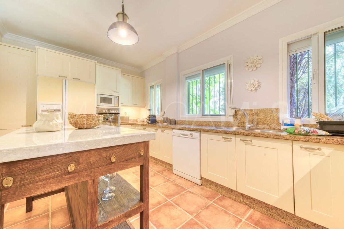 Nueva Andalucia, villa with 6 bedrooms for sale