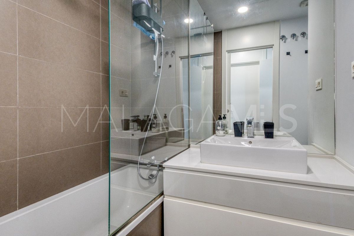 Estepona, apartamento planta baja a la venta