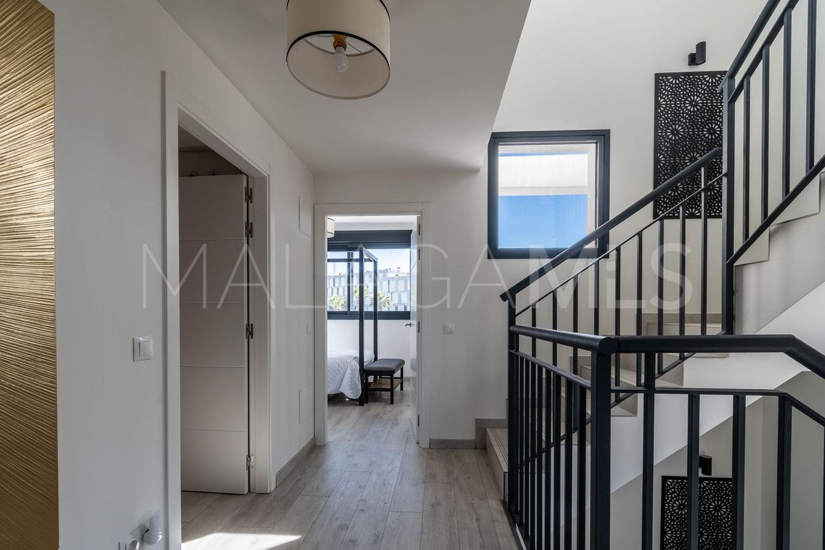 Villa for sale in Manilva