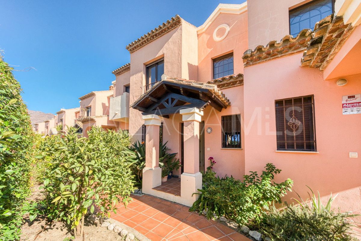 Radhus for sale in Estepona