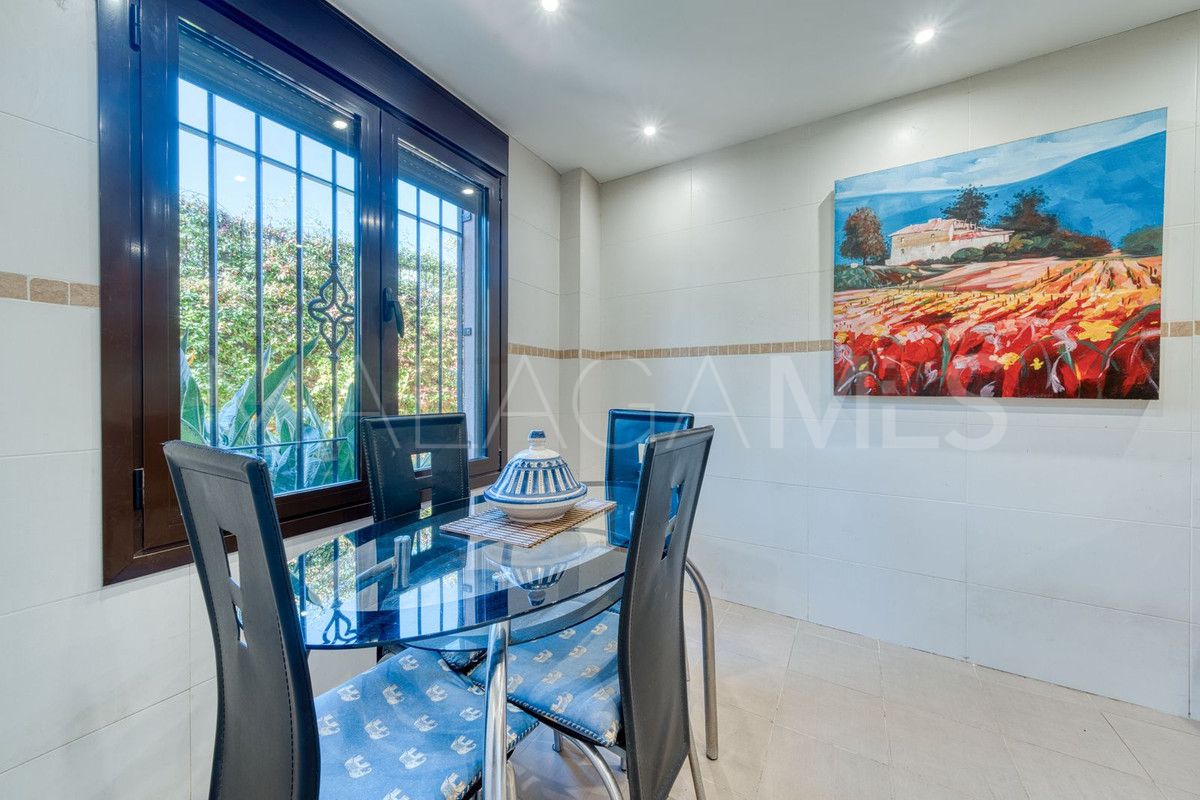 Radhus for sale in Estepona