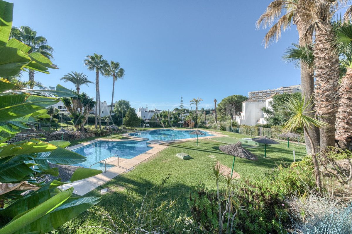 Radhus for sale in Estepona
