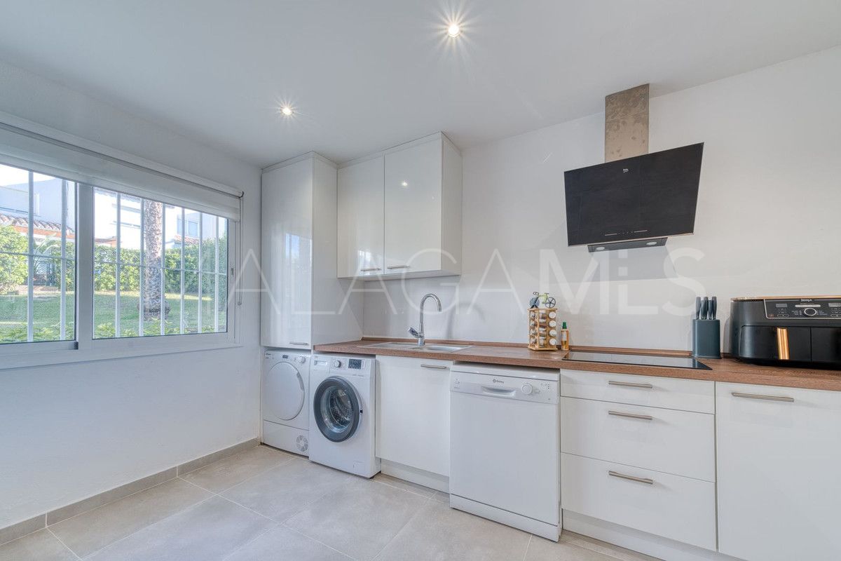 Radhus for sale in Estepona