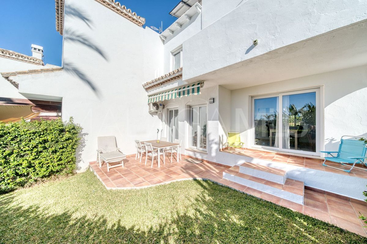 Radhus for sale in Estepona