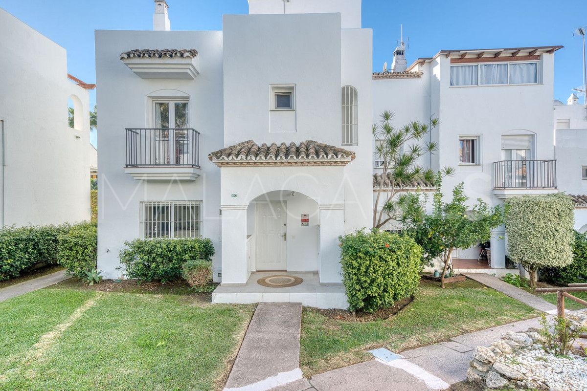 Radhus for sale in Estepona