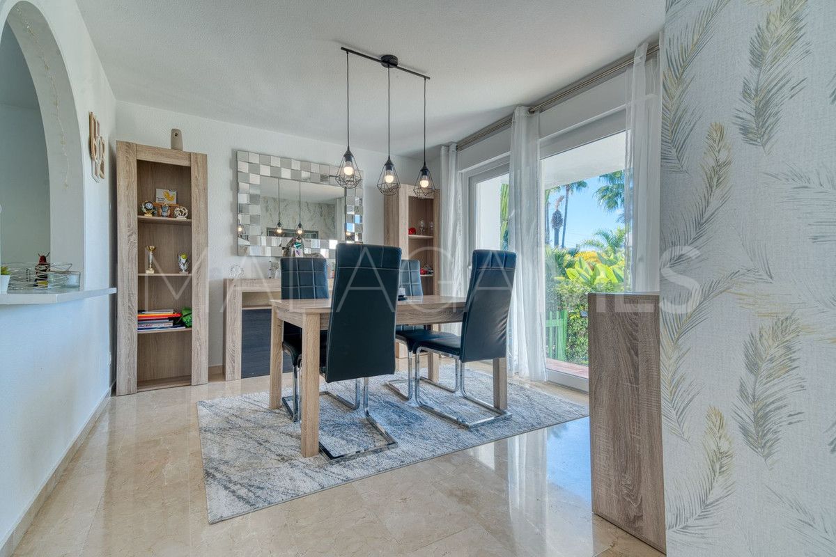 Radhus for sale in Estepona