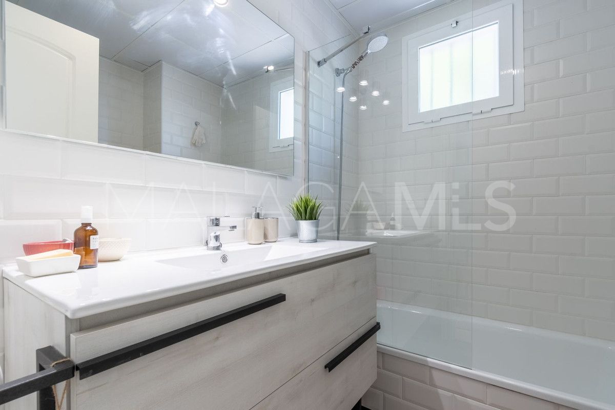 Apartamento for sale in La Duquesa